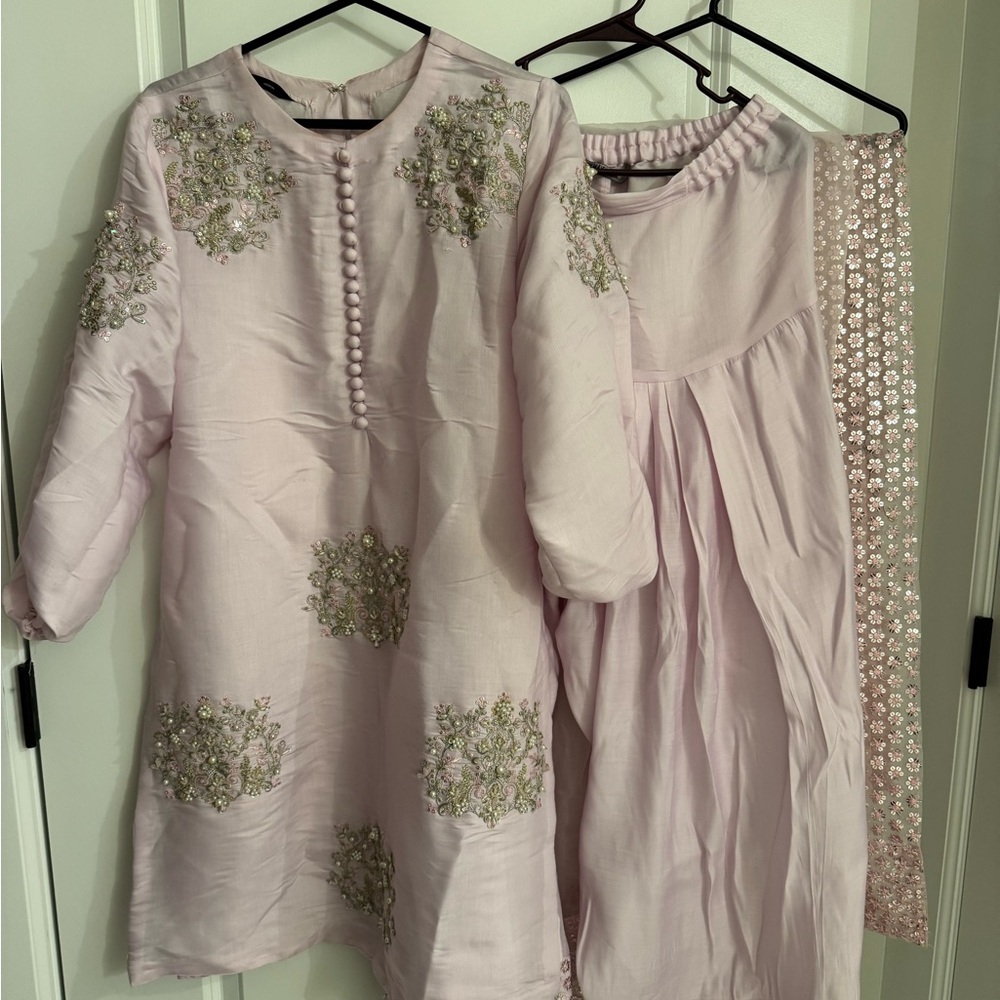 Pakistani designer Farshi shalwar 3 piece suit